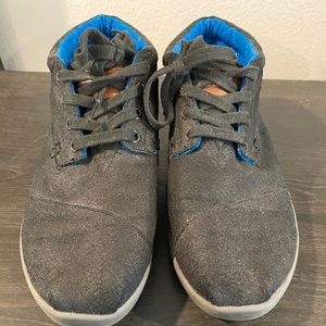 Toms shoes